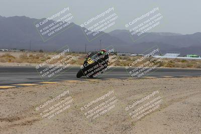 media/Mar-01-2025-Race Pace (Sat) [[ebf7b6e548]]/8-Vested (Turn 4 Inside) 11am/